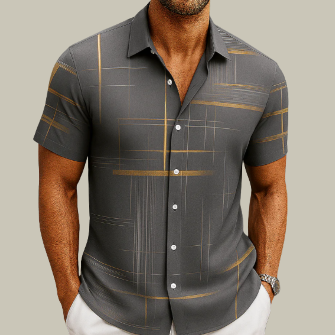 Men's Lightweight Short Sleeve Button Down Shirt