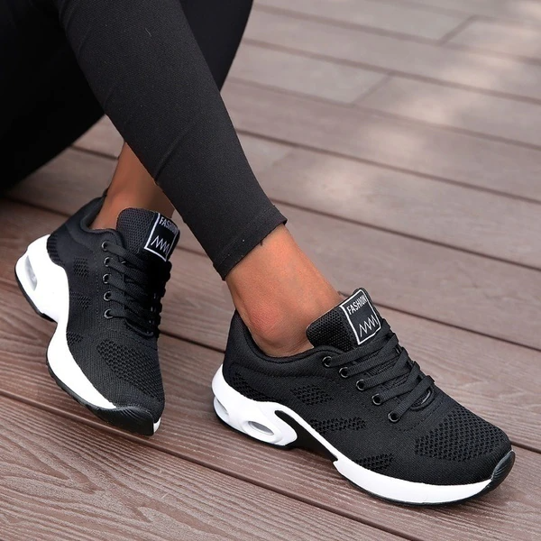 Chic und Stil | Orthopedic Women's Running Shoes 1