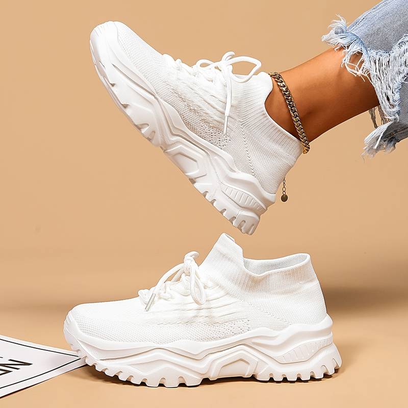 Women’s Orthopedic Shoes with Enhanced Arch Support & Foot Stability | ChicundStil 1