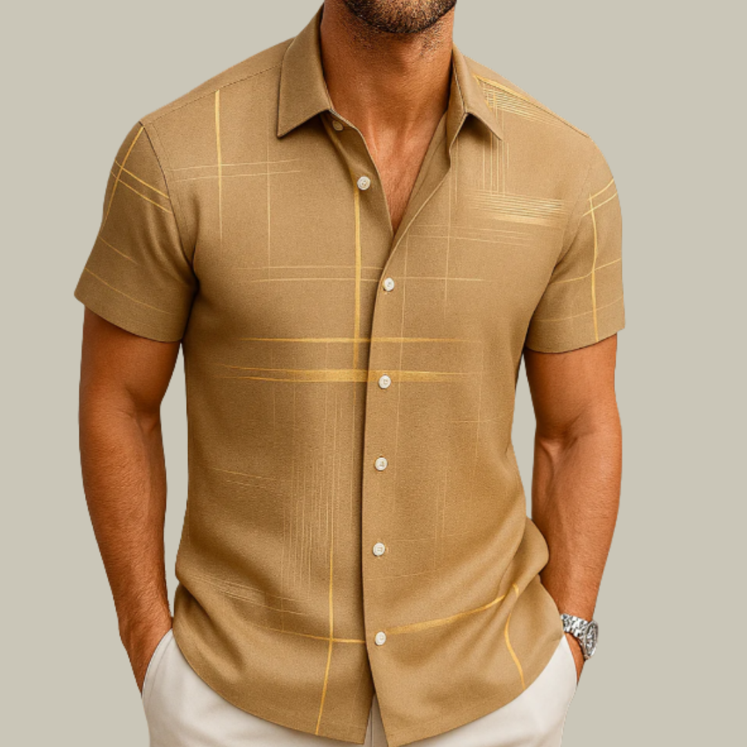 Men's Lightweight Short Sleeve Button Down Shirt